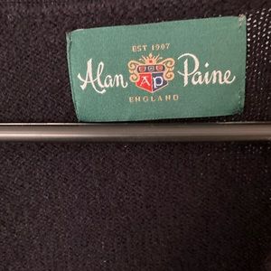 Alan Paine Lambs wool sweater, navy blue, good condition